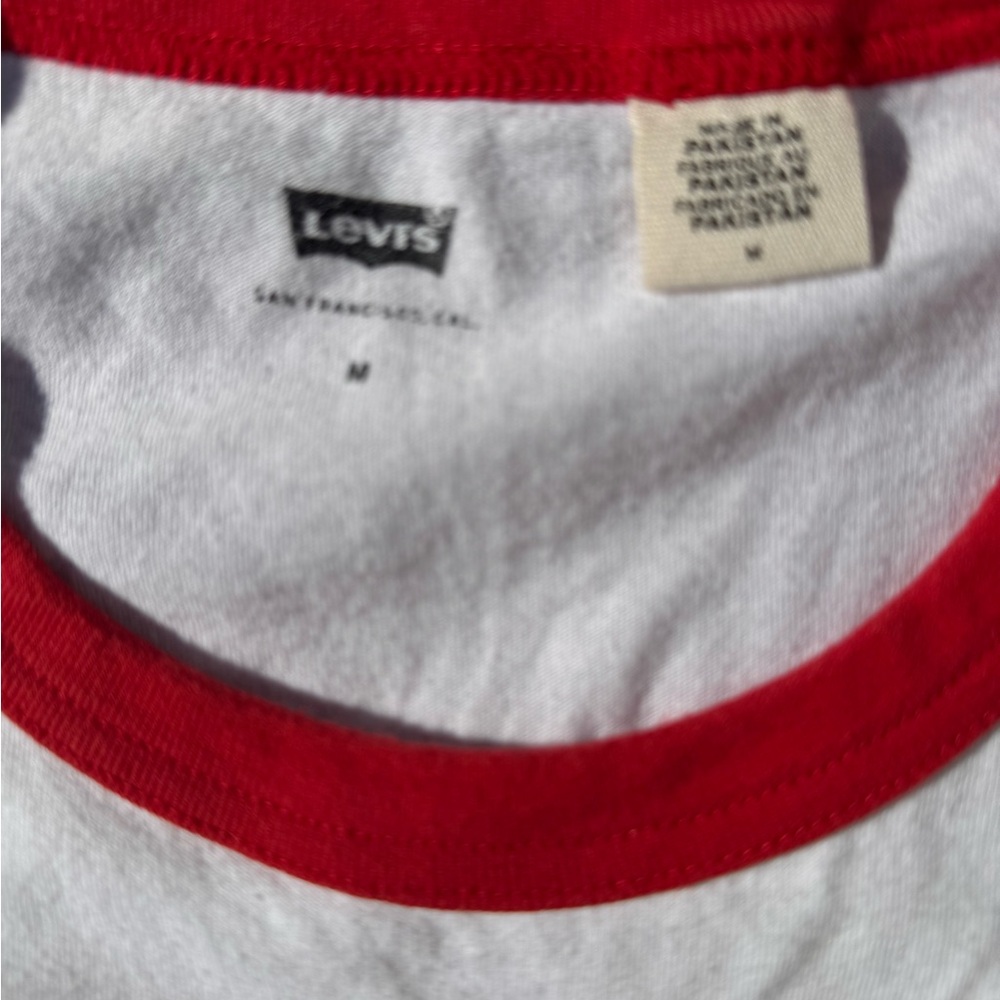 LEVI’S  T-SHIRT - Picture 3 of 3